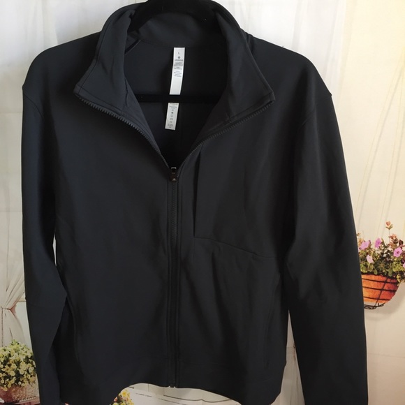 NWT MEN’S MELN LULULEMON SOJOURN JACKET - Medium - Picture 5 of 8
